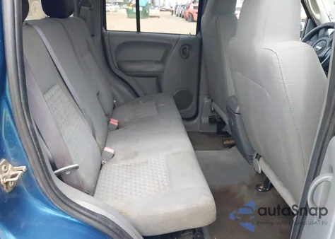 2005 Jeep Liberty Sport из США, поврежденный, VIN 1J4GL48K45W695228